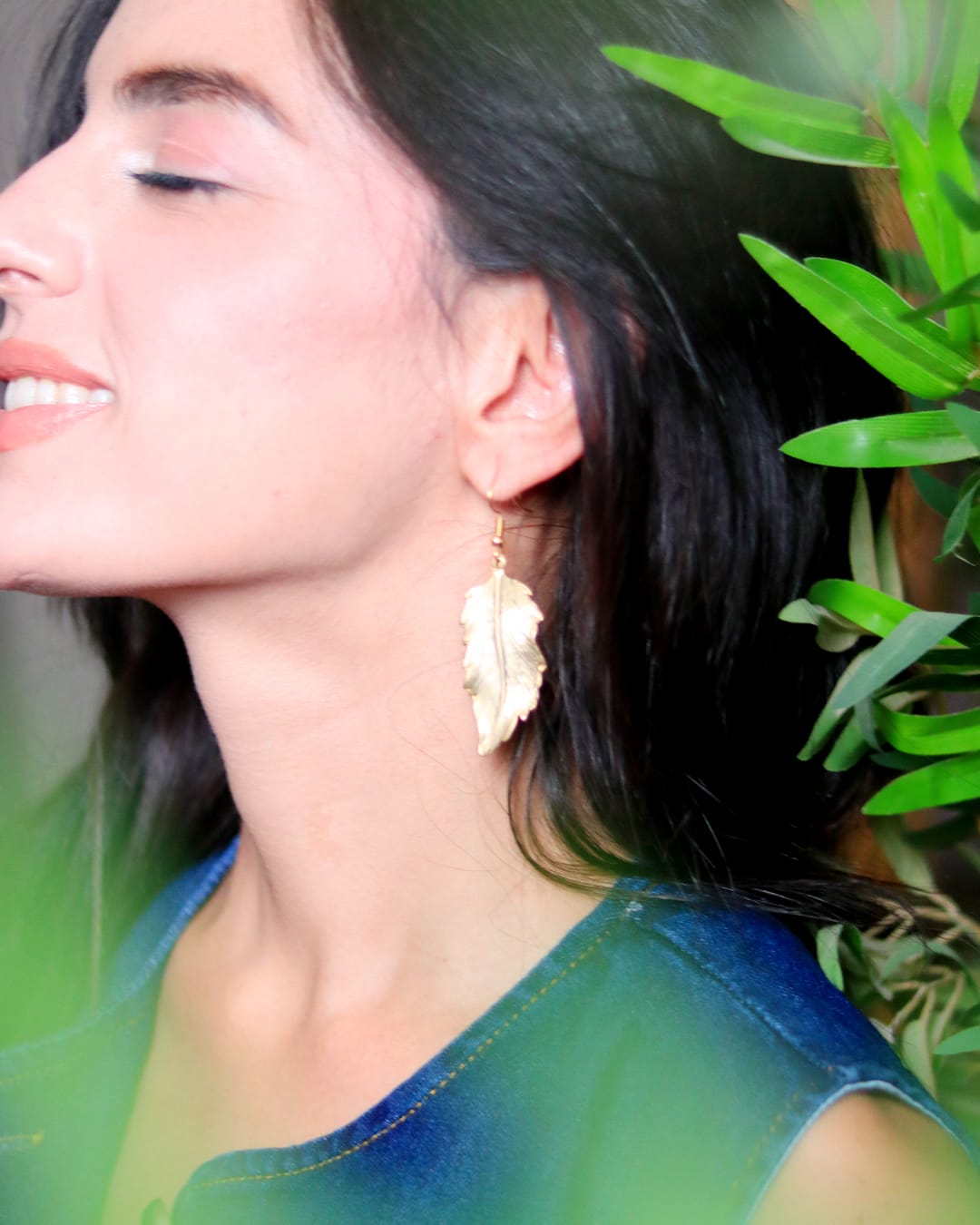 Boucles d’oreilles Plume Dorée – Image 3